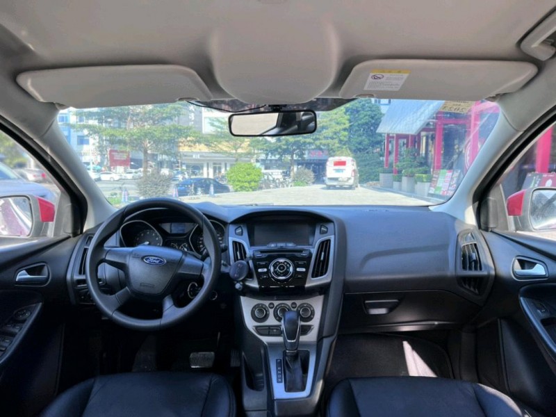 东莞13年福特福克斯4