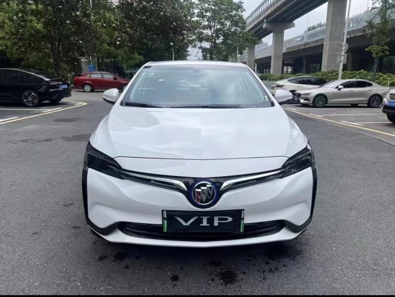 济宁24年别克微蓝1