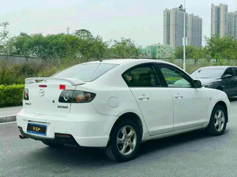 东莞12年马自达37