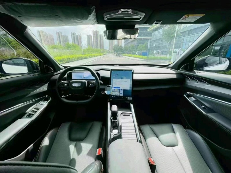 东莞24年吉利博越4