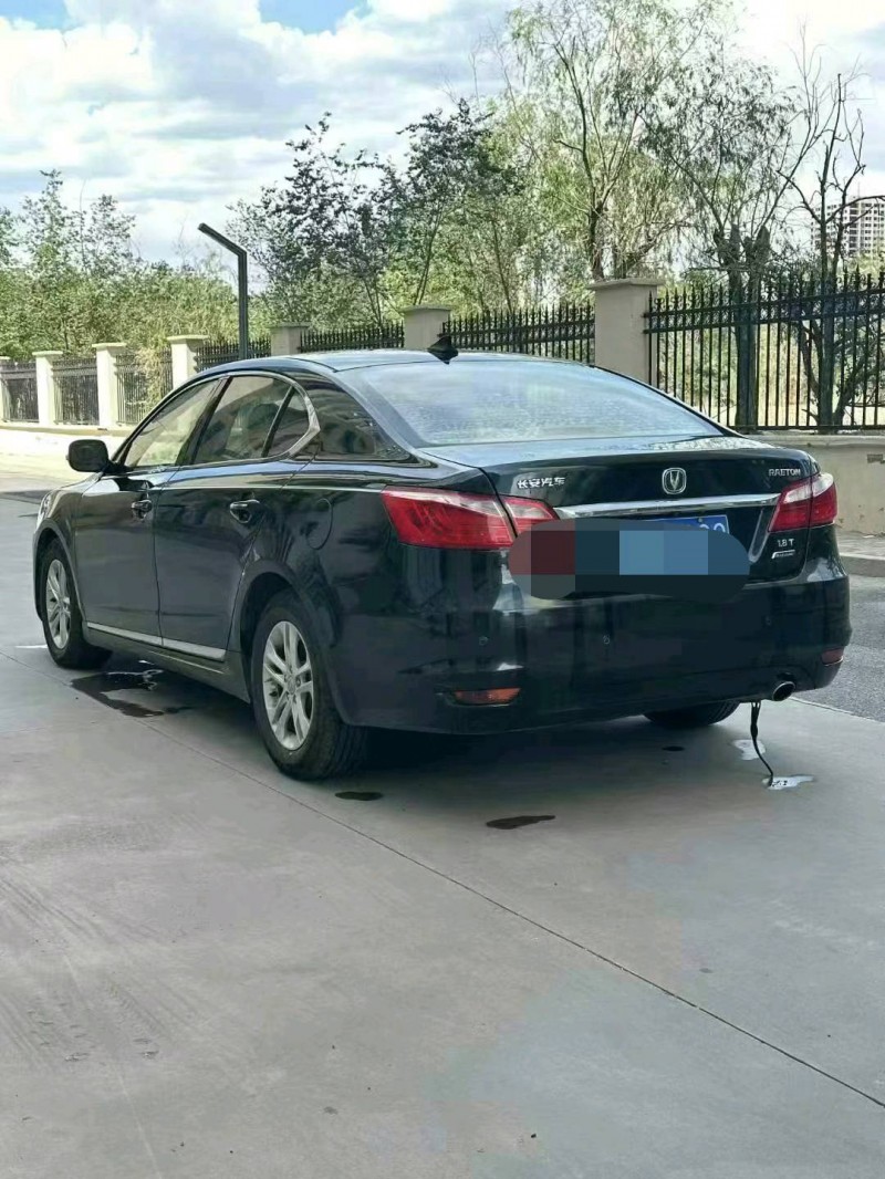 包頭14年長安汽車睿騁4