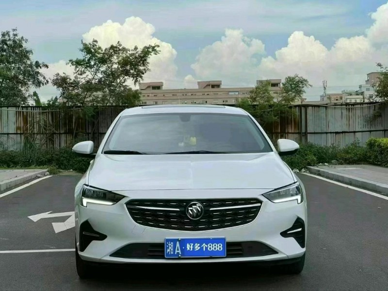 东莞22年别克君威1