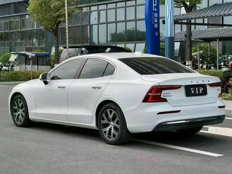 东莞22年沃尔沃S60L8
