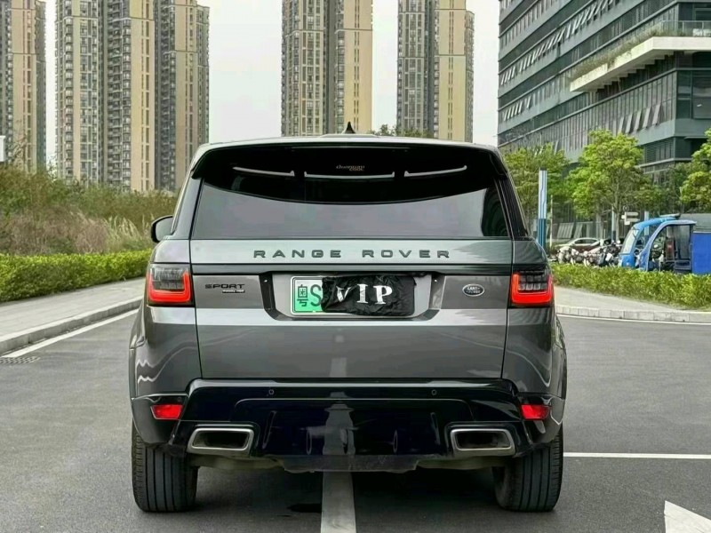 东莞19年路虎揽胜运动9