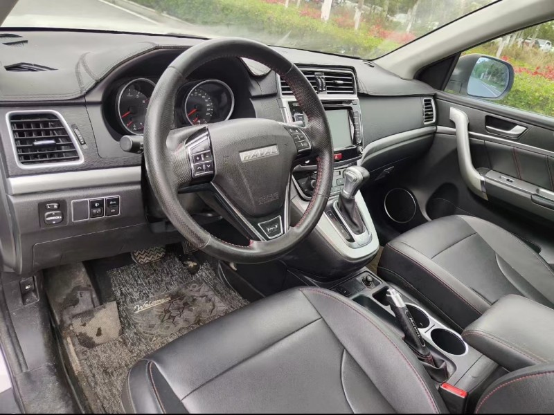 济宁18年哈弗M68