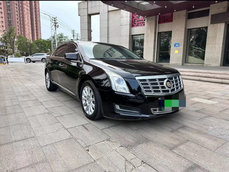 济宁15年凯迪拉克XTS2