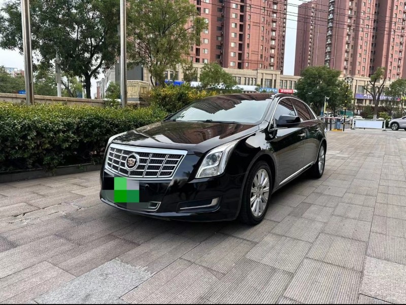 济宁15年凯迪拉克XTS3