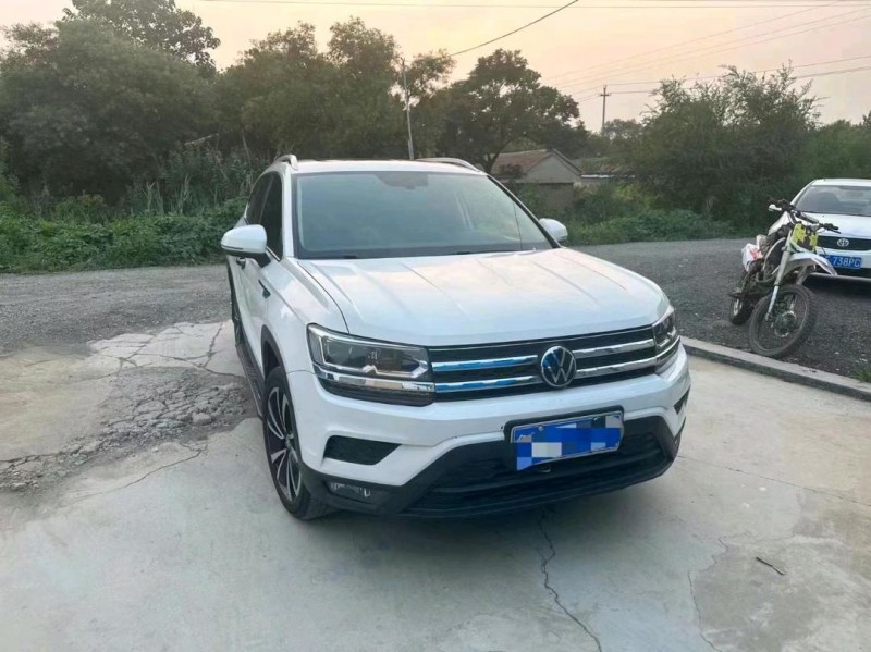 济南20年大众探岳2