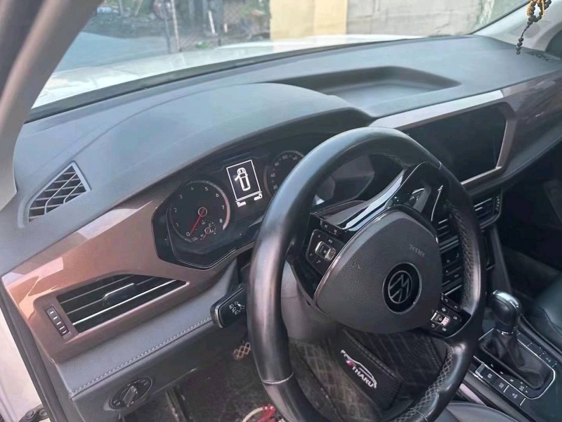 济南20年大众探岳4