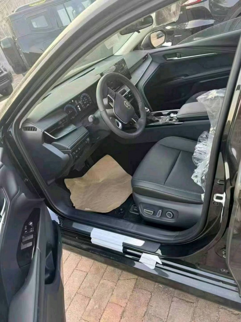 郑州24年丰田凯美瑞2