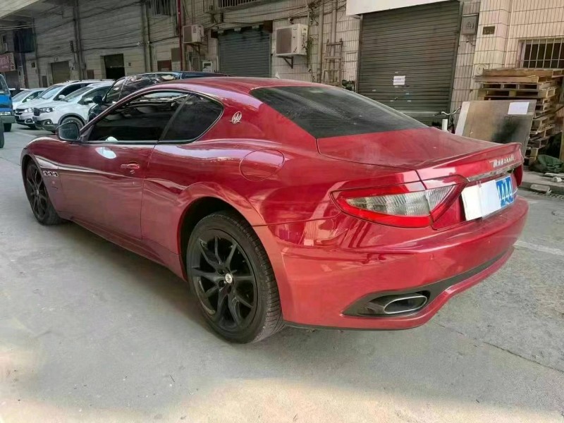 广州15年玛莎拉蒂GT7