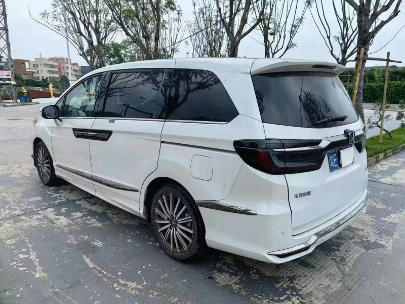 广州23年本田艾力绅8