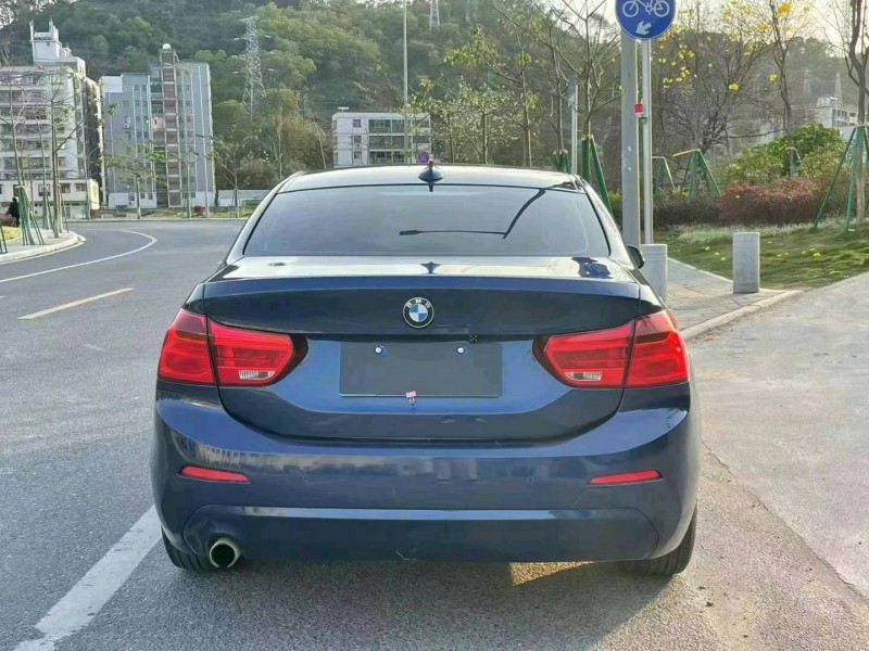 广州17年宝马1系5
