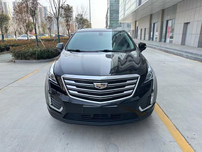济宁19年凯迪拉克XT51
