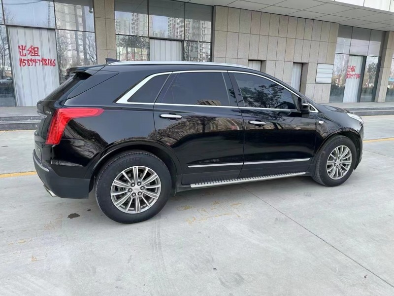 济宁19年凯迪拉克XT54