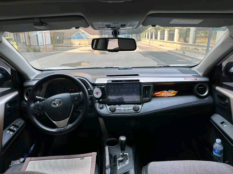 包頭14年豐田RAV4榮放8