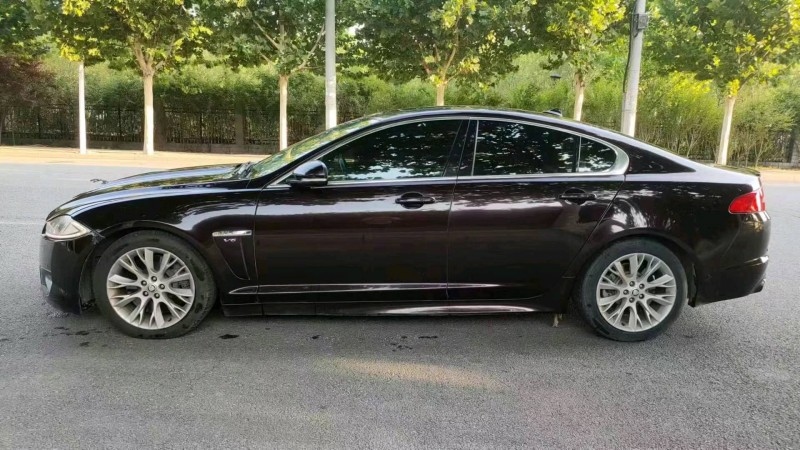 保定13年捷豹XF5