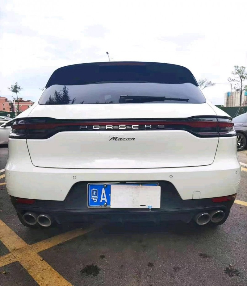 佛山19年保时捷Macan9