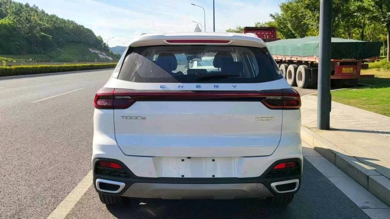 保定24年奇瑞瑞虎82