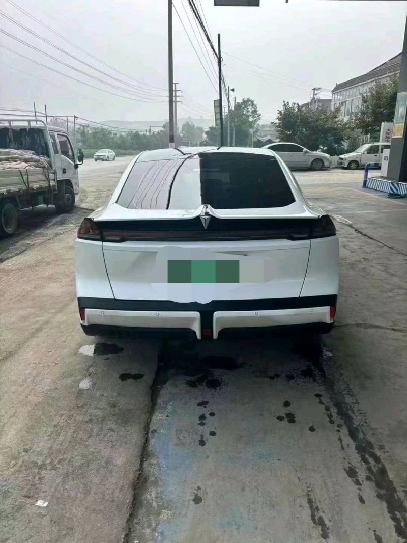 保定22年长安汽车深蓝3