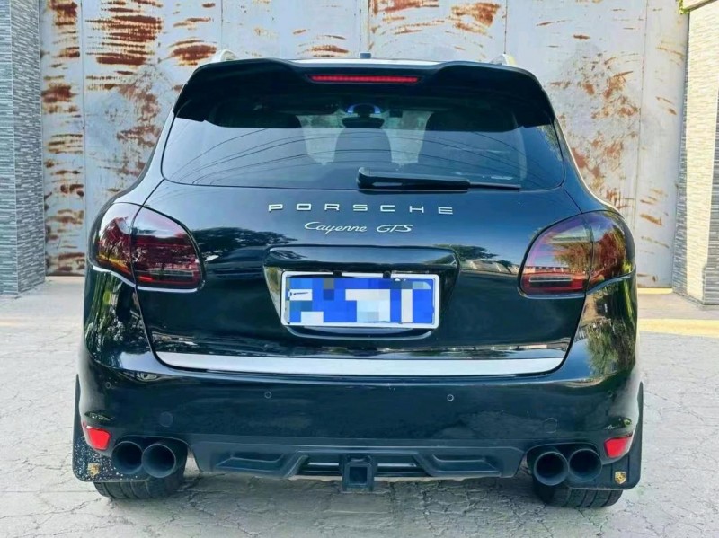 潍坊17年保时捷卡宴2