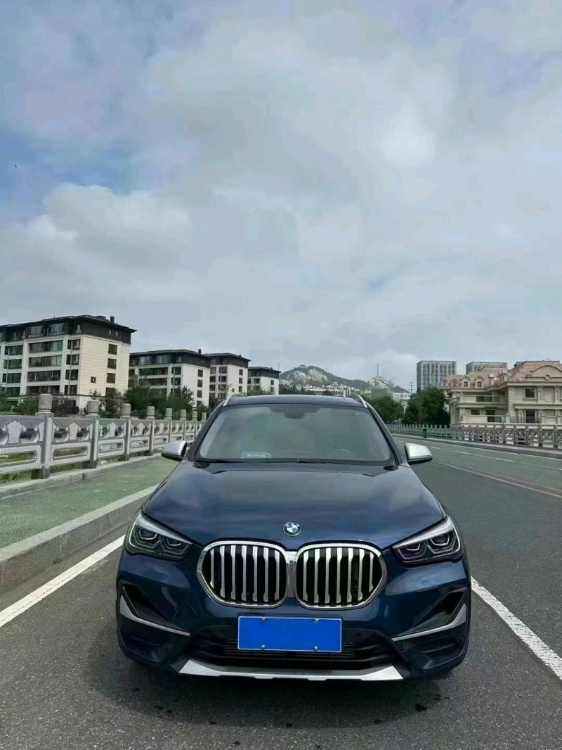 济宁21年宝马X11
