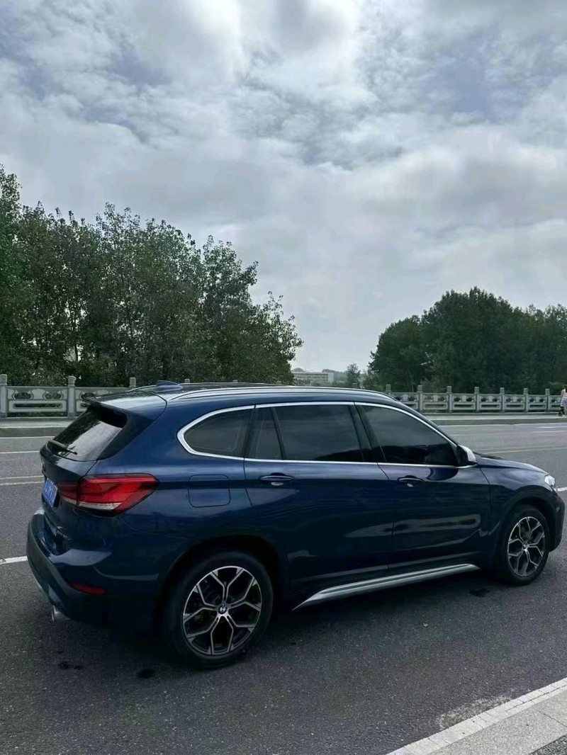 济宁21年宝马X17