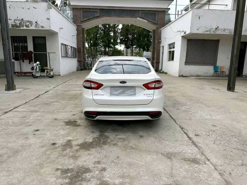 徐州14年福特蒙迪欧9