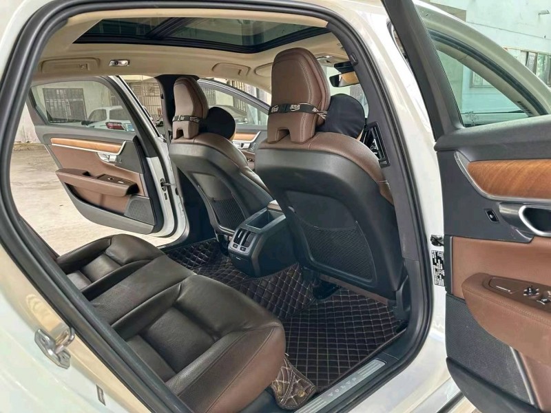 徐州19年沃尔沃S907