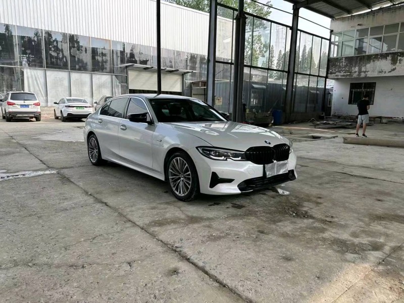 徐州19年宝马3系3