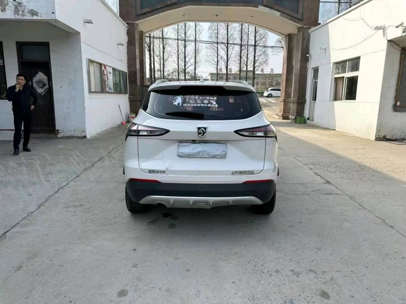 徐州18年寶駿5109