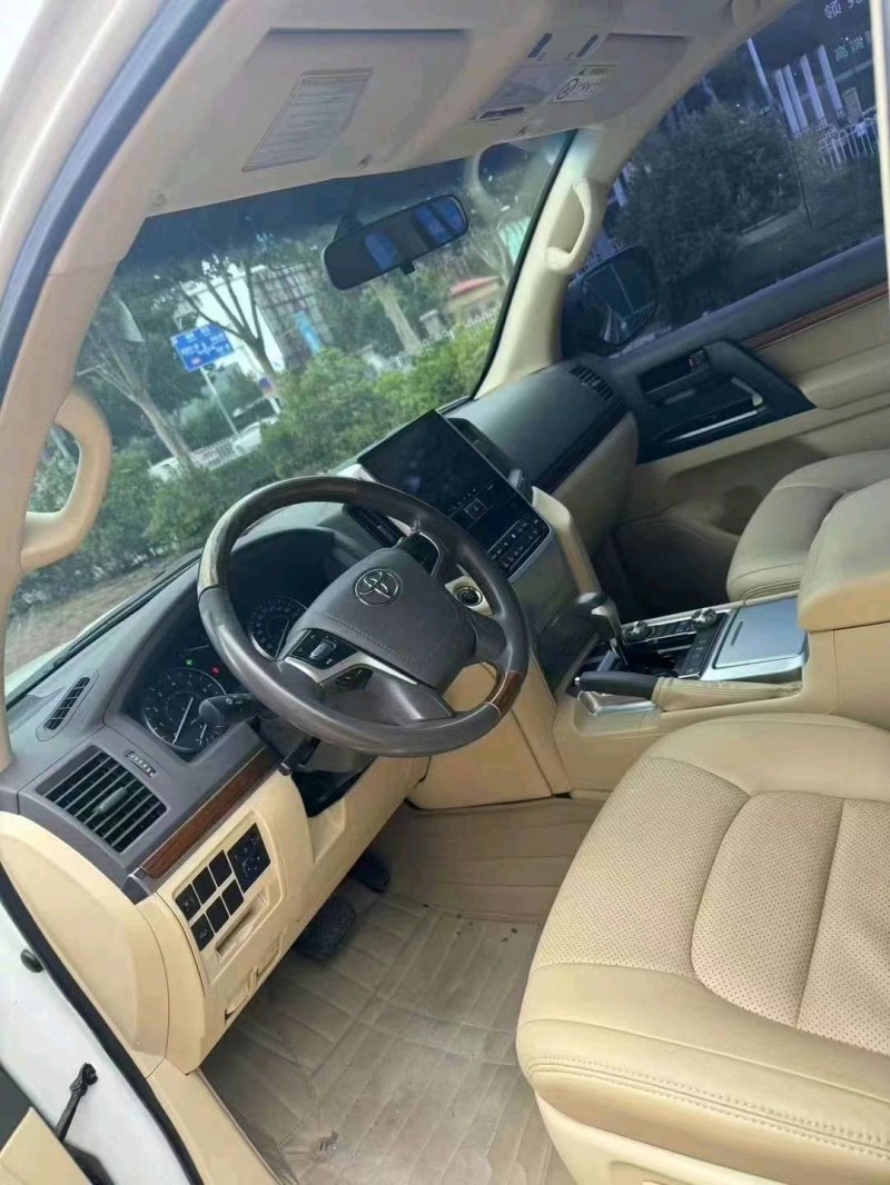 潍坊17年丰田兰德酷路泽8