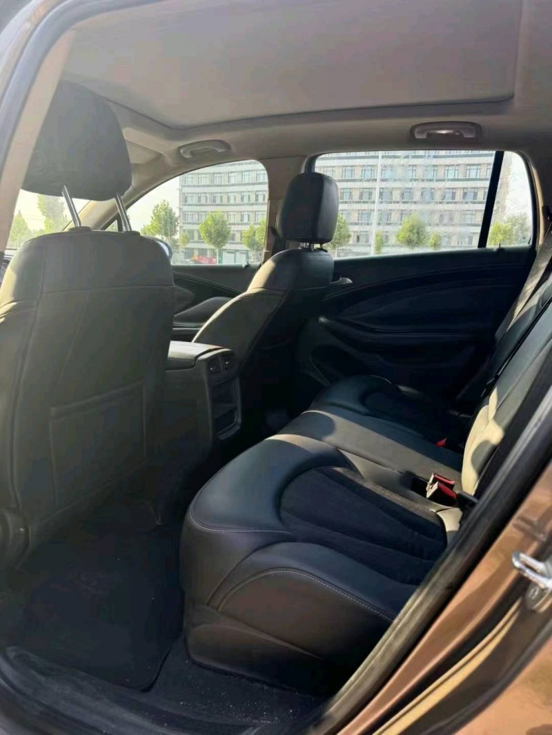 烟台16年别克昂科威5