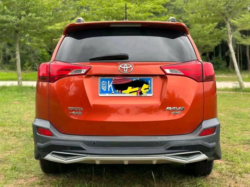 江门14年丰田RAV4荣放2