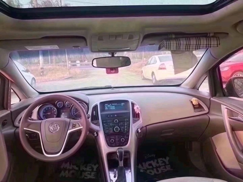 菏泽13年别克英朗7