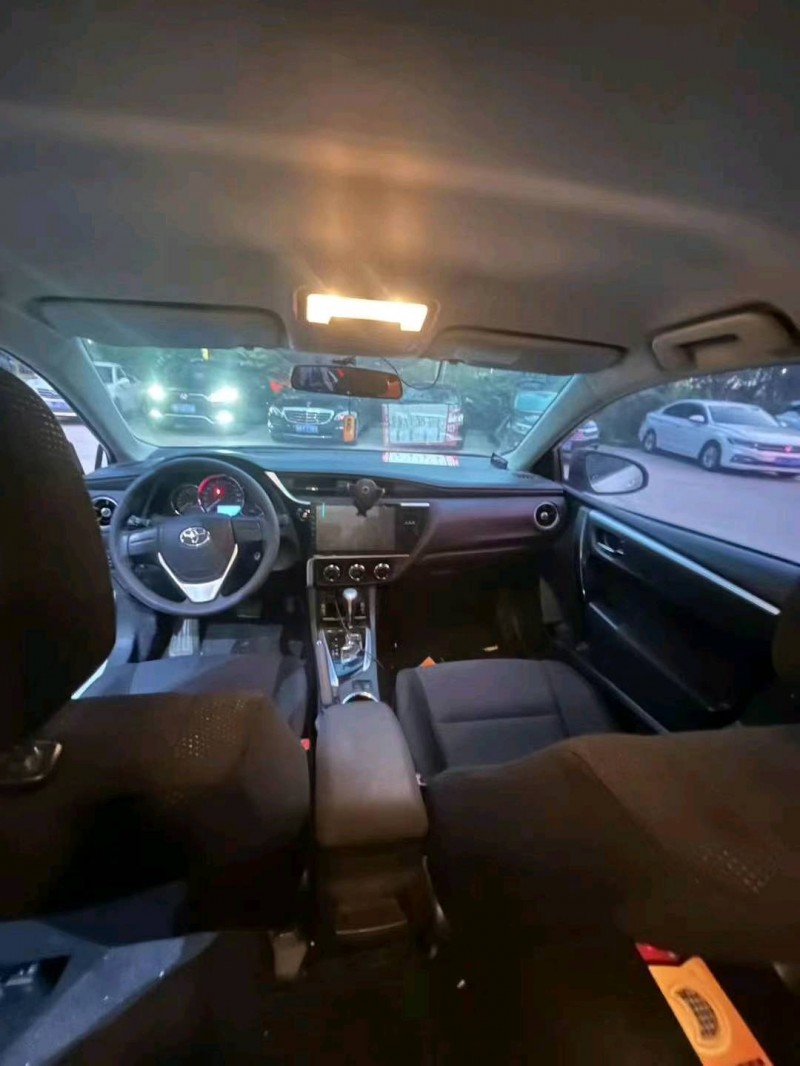 济南17年丰田卡罗拉3