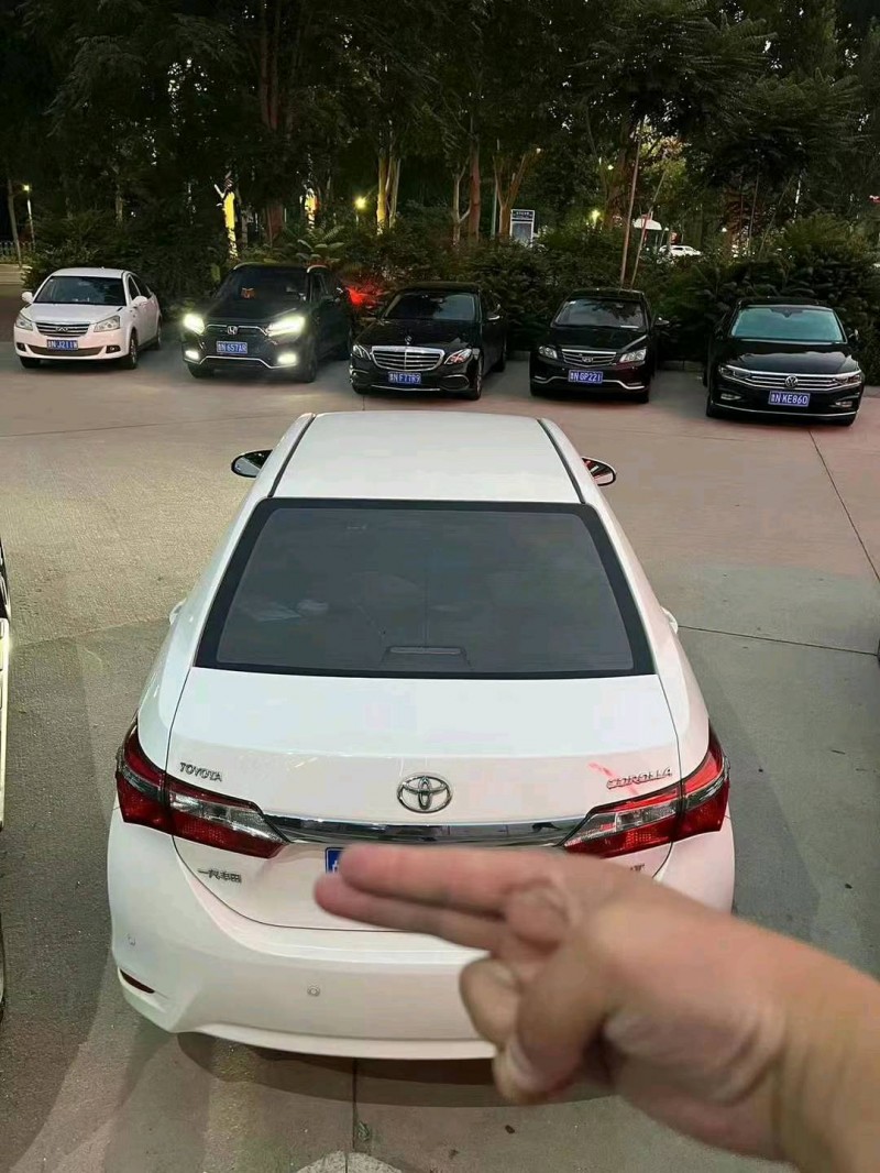 济南17年丰田卡罗拉6