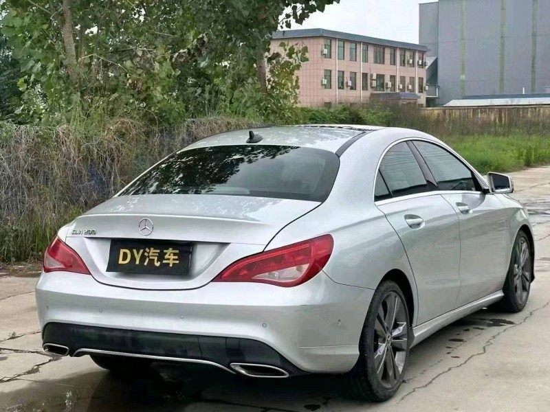 菏泽19年奔驰GLA7