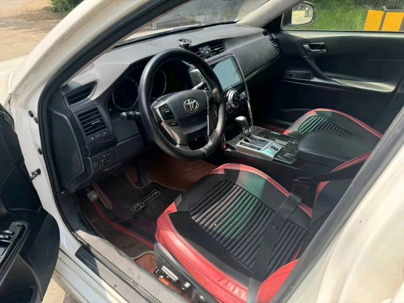 保定14年丰田锐志3