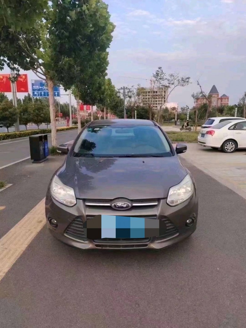 菏泽15年福特福克斯1