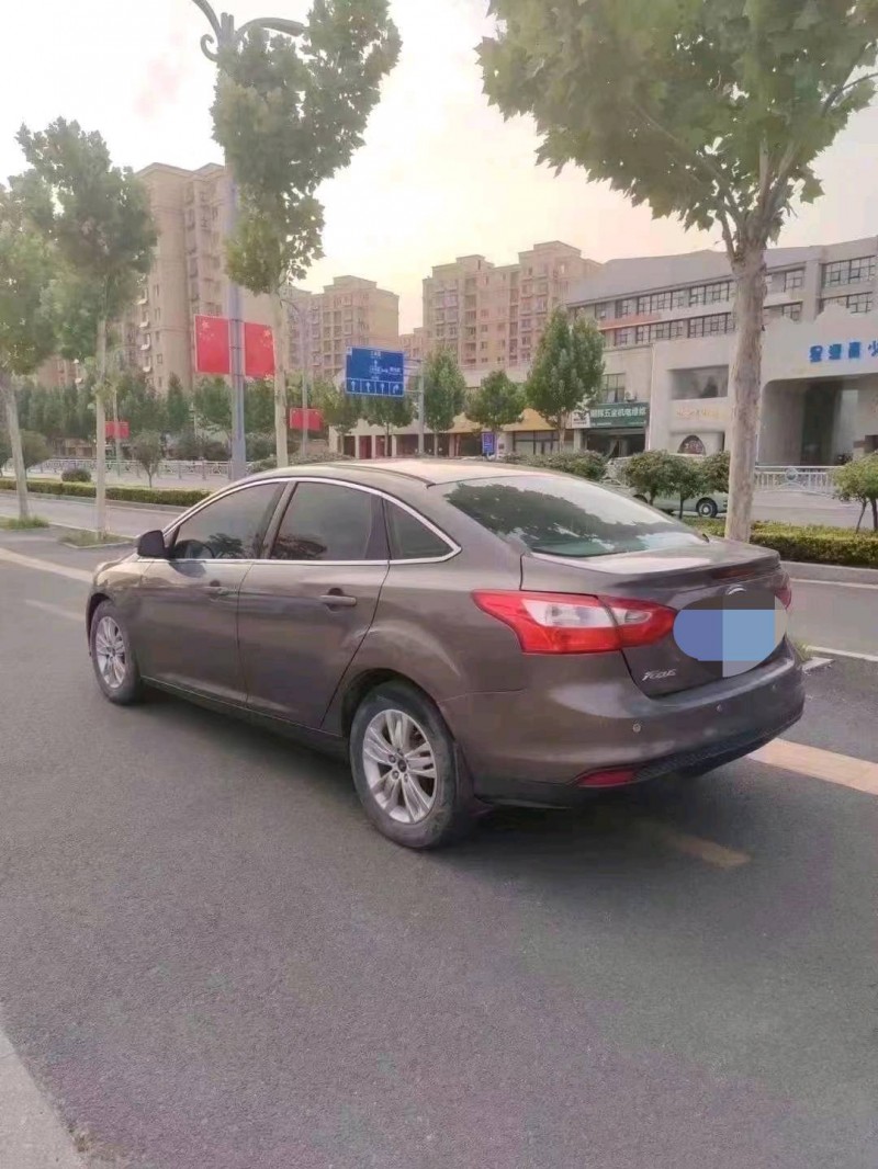 菏泽15年福特福克斯3