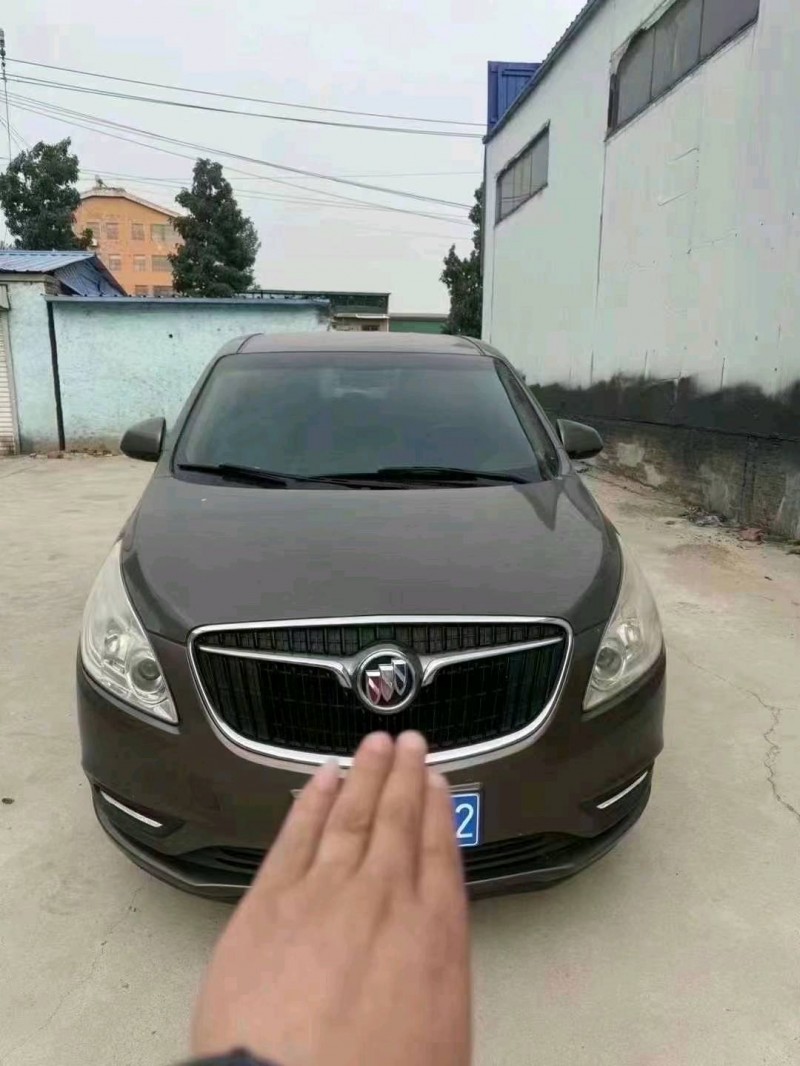 菏泽17年别克GL81