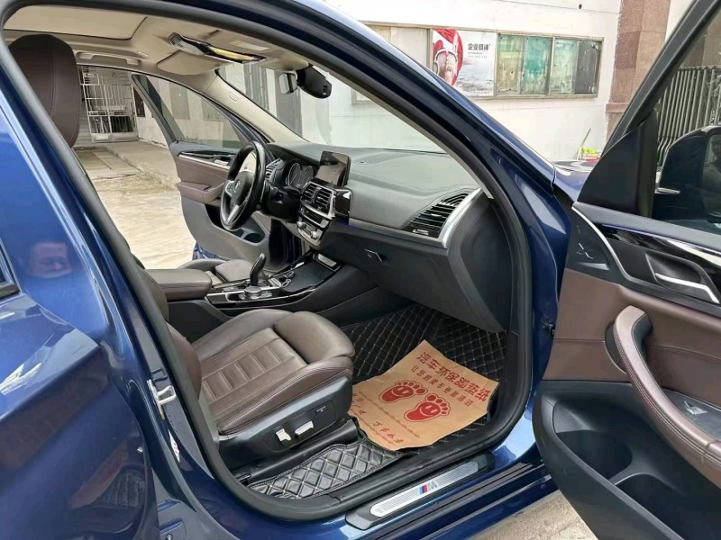 徐州19年宝马X36