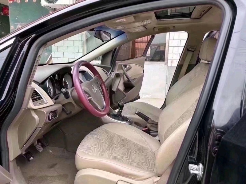 菏泽13年别克英朗4