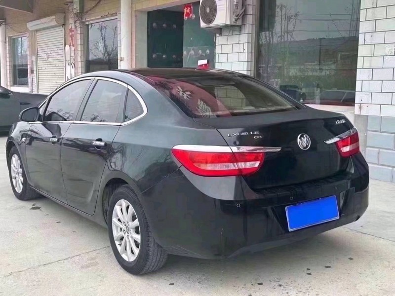 菏泽13年别克英朗8