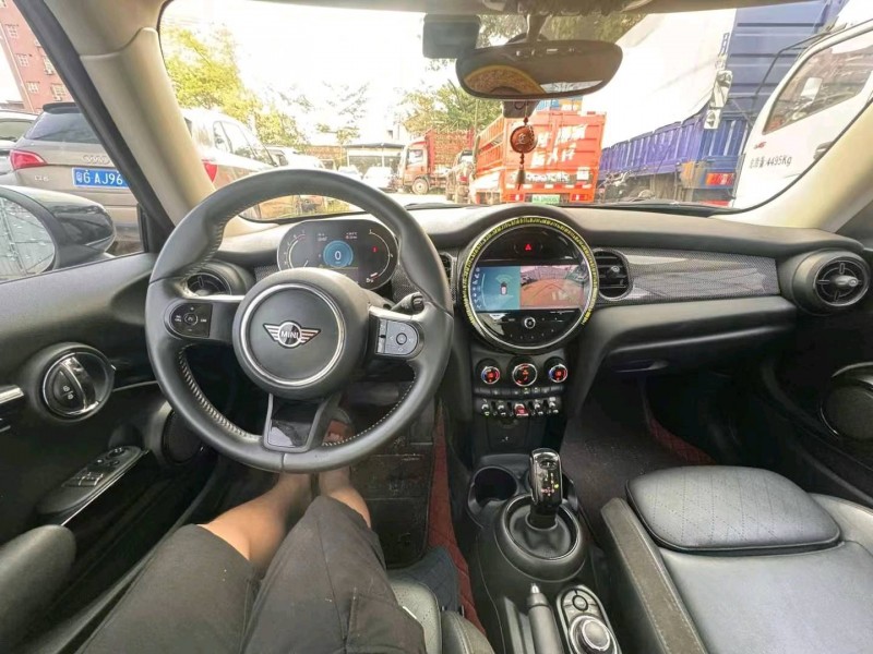 廣州21年MINICooper9