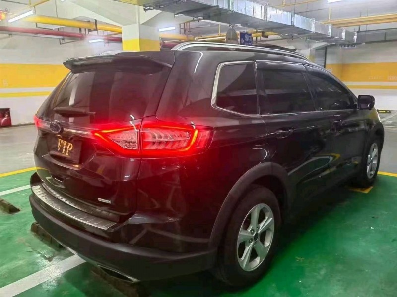 武汉16年福特锐界8