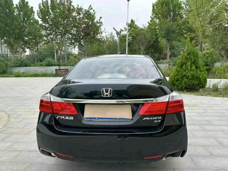 烟台16年本田雅阁6