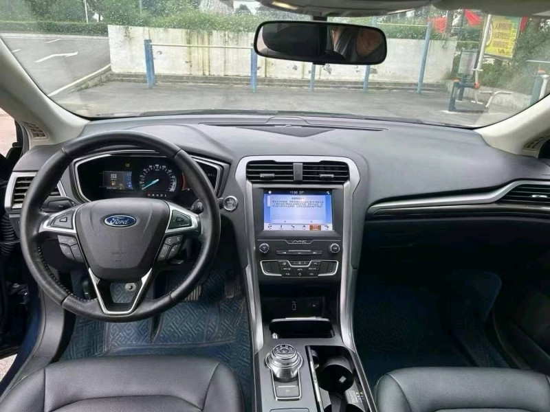 成都20年福特蒙迪欧6