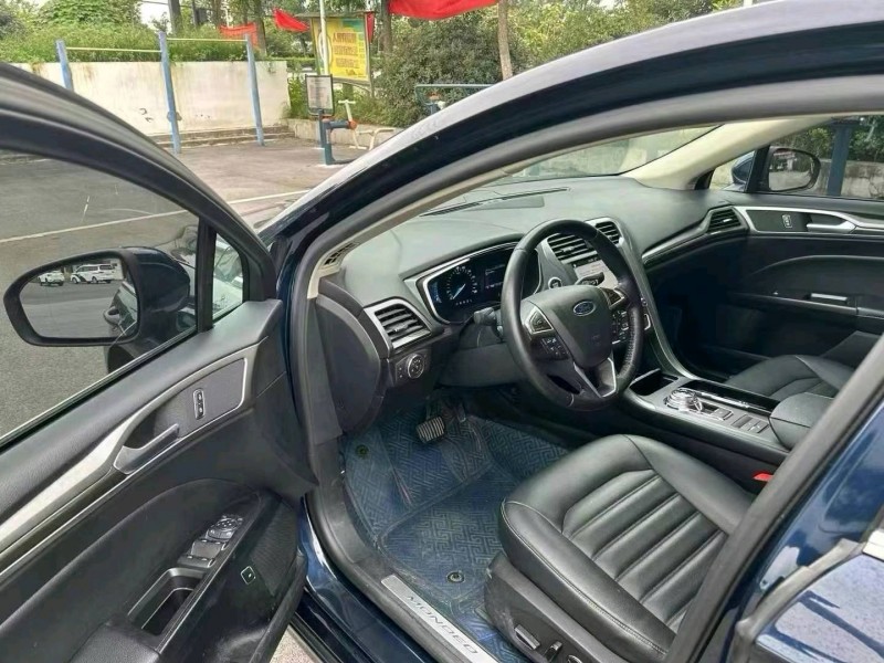 成都20年福特蒙迪欧7